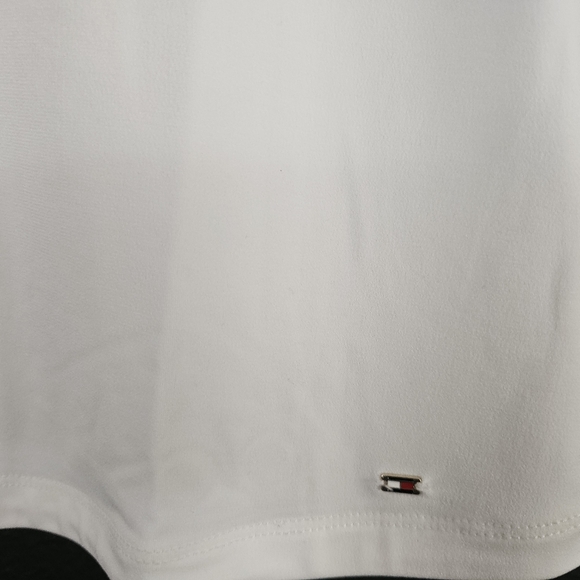 Tommy Hilfiger 3/4 sleeves in beautiful white Color! - Picture 6 of 8
